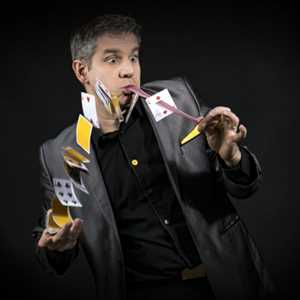 Chris Torrente Magicien à Annecy, un magicien à Montluçon