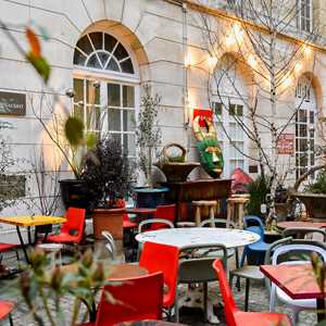 Emma, un bar à Suresnes