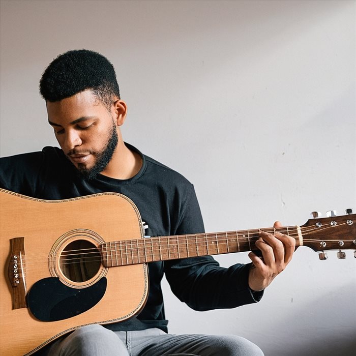 Apprendre la guitare : Guide pour Débutants